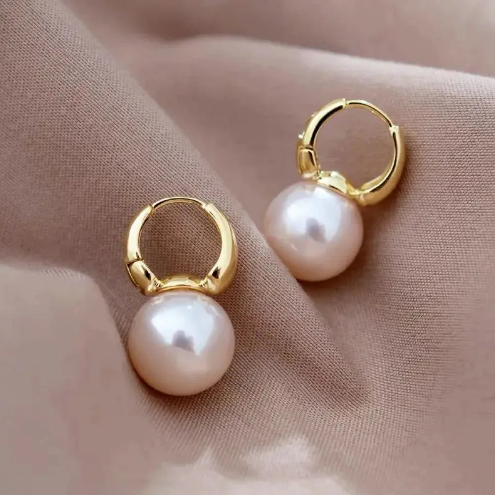 Pearlarinaa Earrings