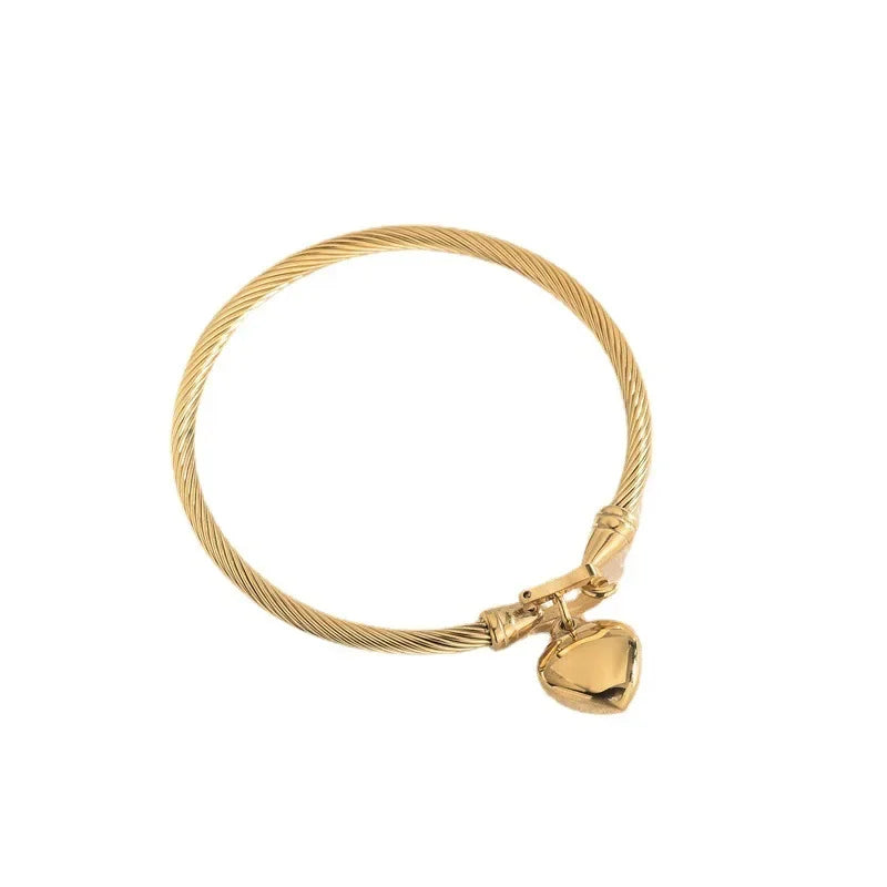 Velvatina Love Bracelet