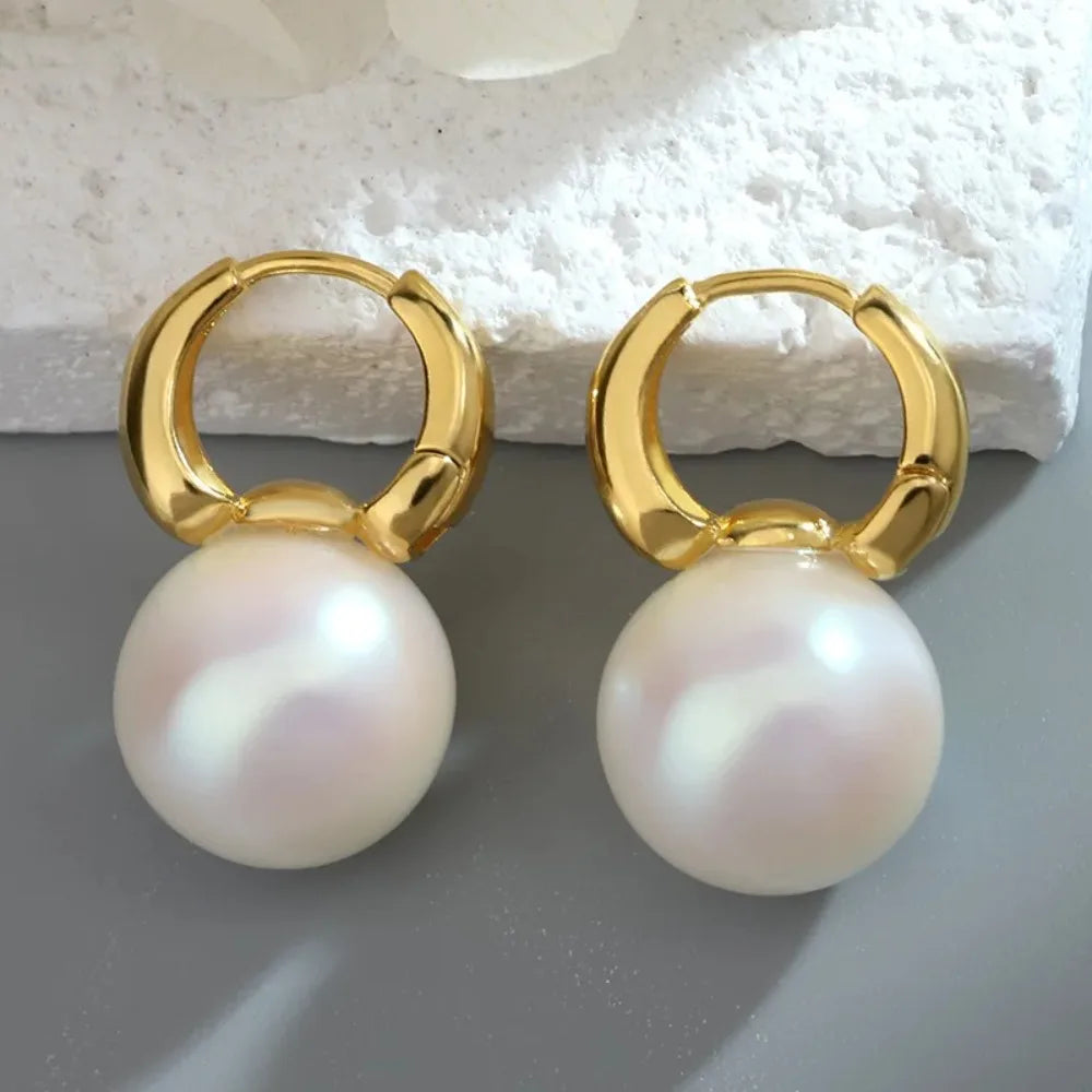 Pearlarinaa Earrings